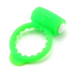 Ophoria V Ring In Green